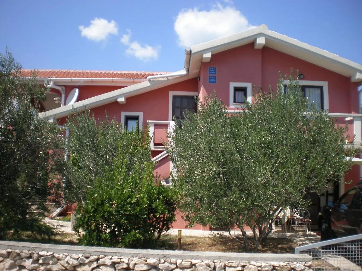 Studio Vir 16768A Apartment