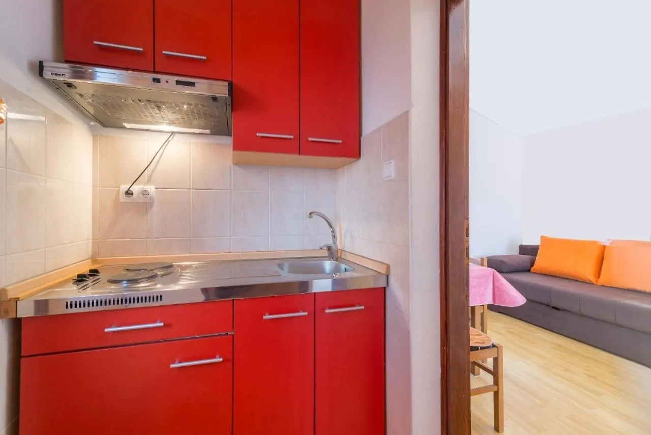 Studio Vir 16768A Croatia