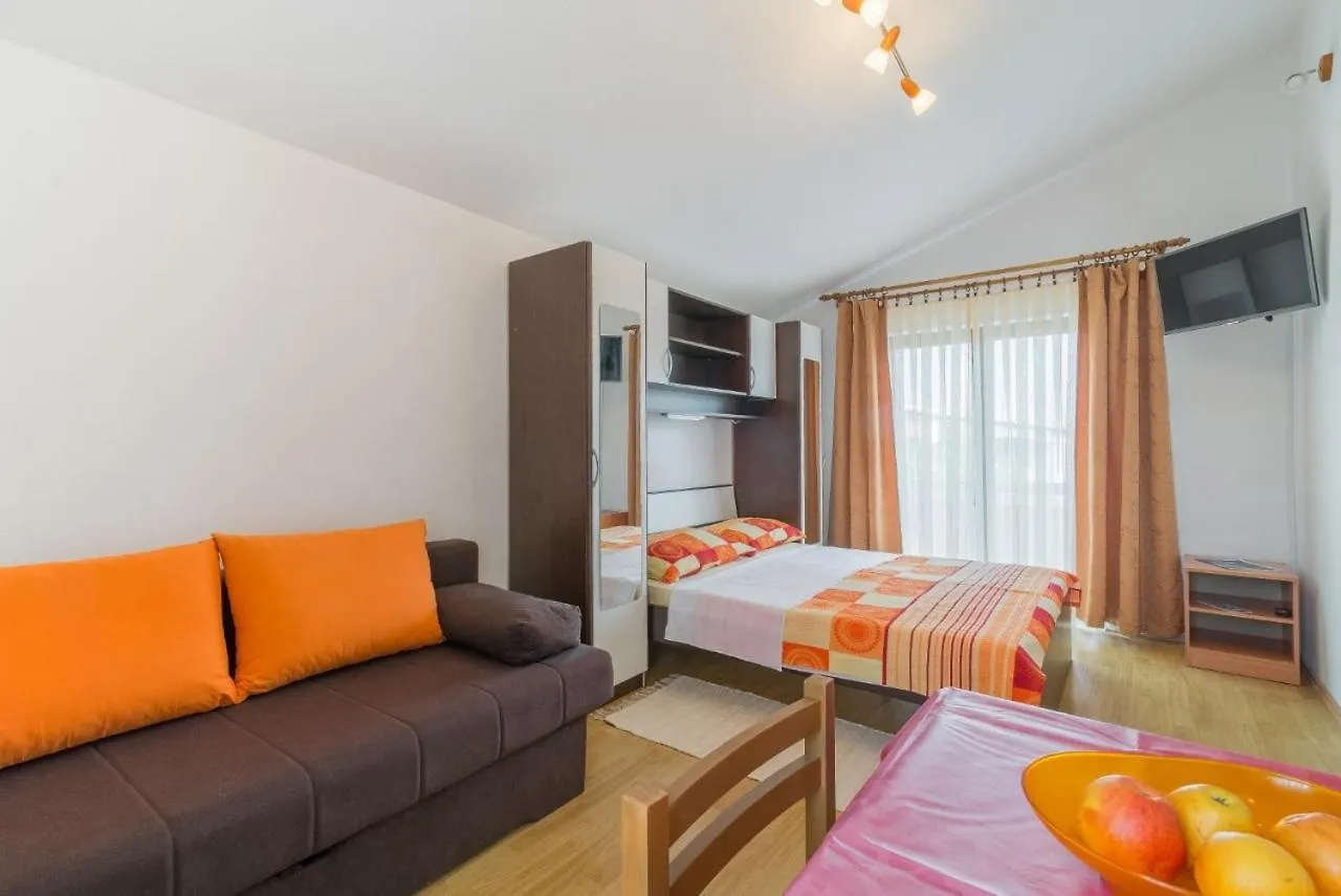 Apartment Studio Vir 16768A Croatia